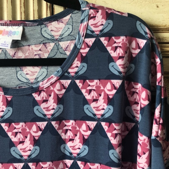 ♦️2/$30 Mickey Mouse LuLaRoe x Disney Irma Tunic - Picture 2 of 6